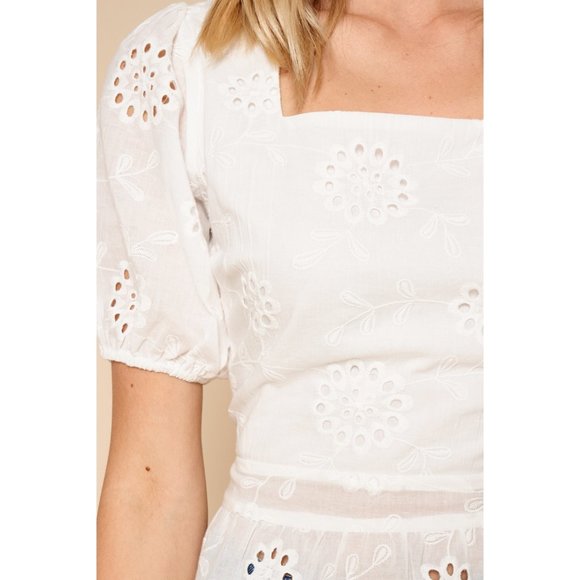 With A Kiss Short Sleeve Eyelet Peplum Top - Picture 5 of 5